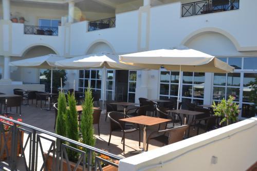 Colina Verde Golf & Sports Resort