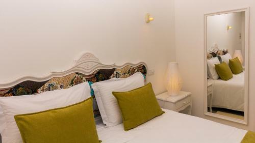 Bed & Breakfast Mareta Beach House - Boutique Residence