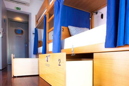 Yes! Porto Hostel