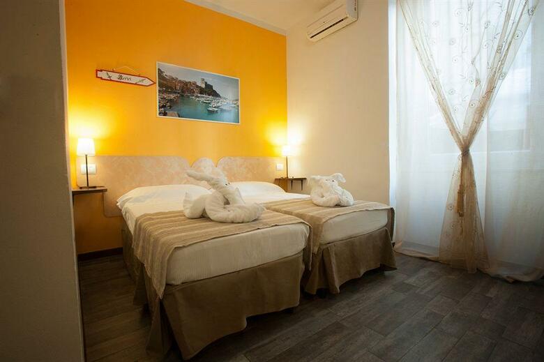 Hotel Crismar