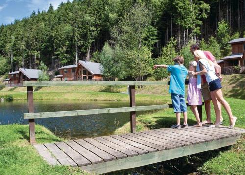 Penvale Lake Lodges