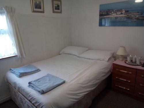 Hostal Poldhu Guest House