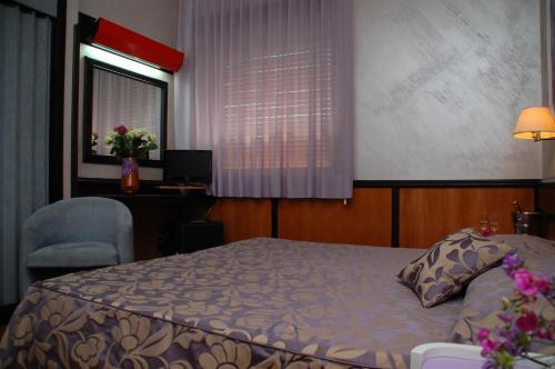 Hotel Benny