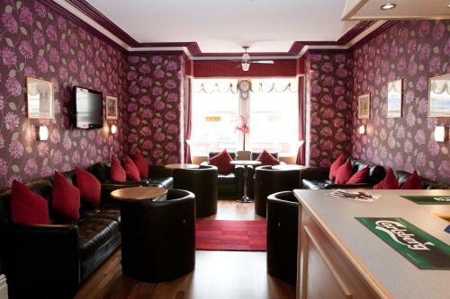 Hostal The Valentine (adult Couples Only)