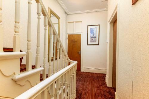 Hostal The Valentine (adult Couples Only)