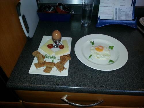 Hostal Bronte Guest House