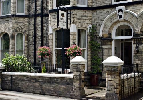 Hostal Bronte Guest House