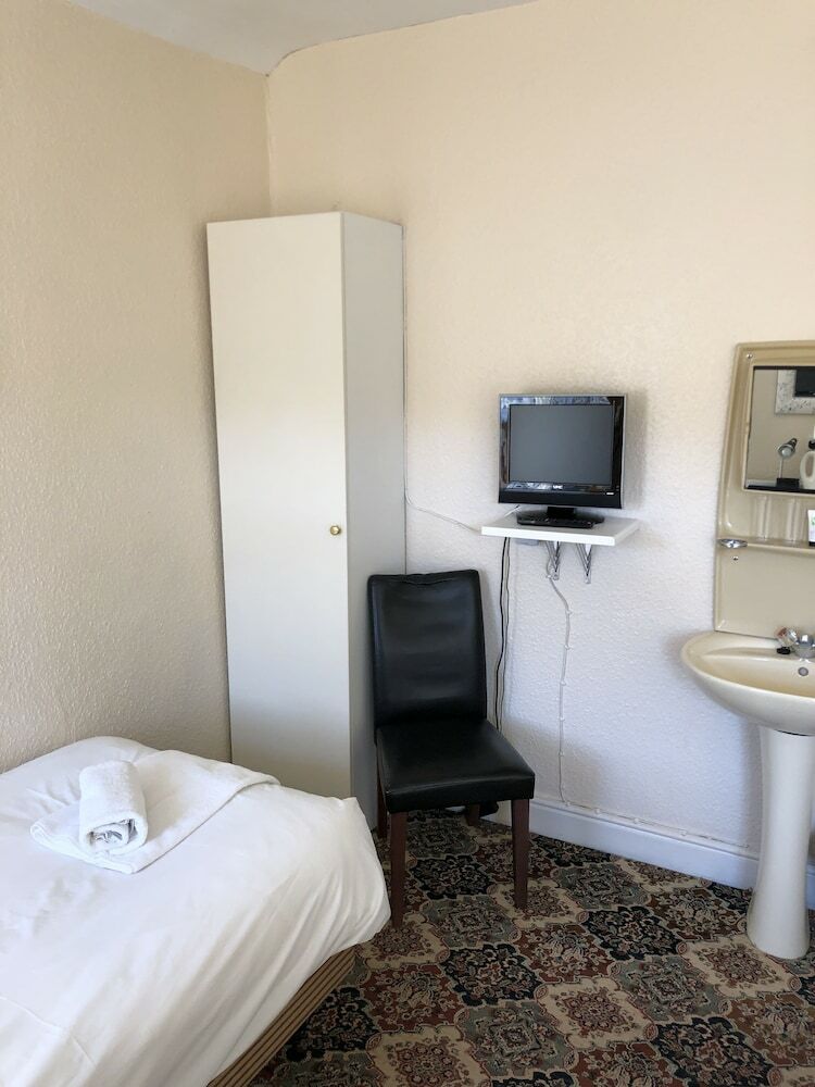 Hostal Anchorage Guest House
