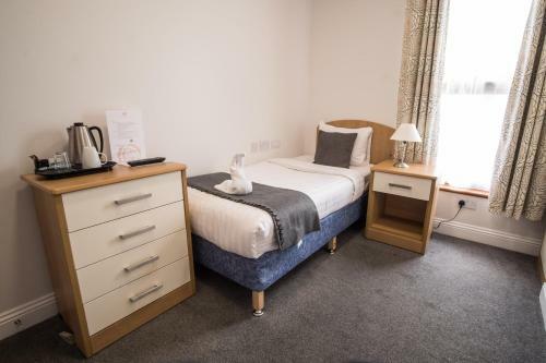 Hostal Rosalee Hotel