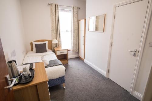 Hostal Rosalee Hotel