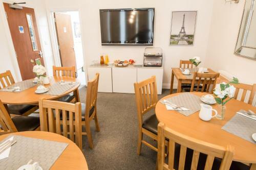 Hostal Rosalee Hotel