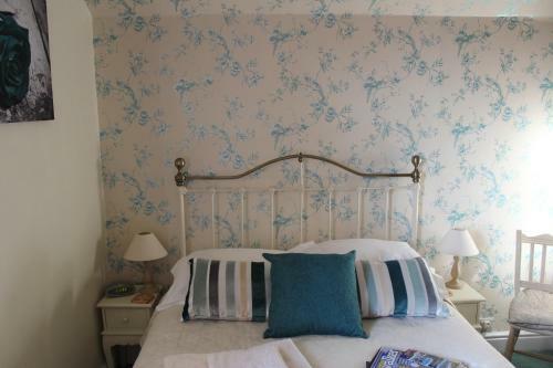 Hostal Ivy Bank