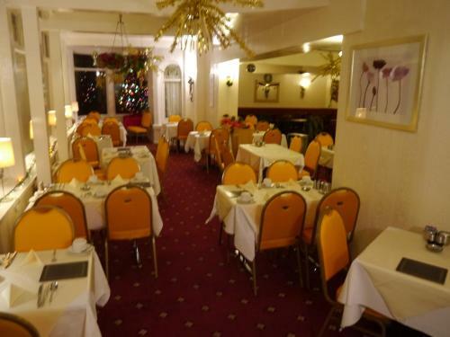 The Colwyn Hotel - Near Pleasure Beach