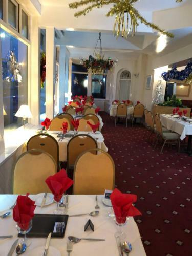 The Colwyn Hotel - Near Pleasure Beach