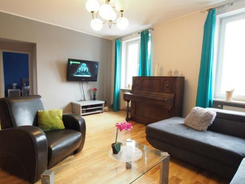 Grand-tourist Center Point Apartments