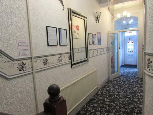 Rhoslyn Hotel