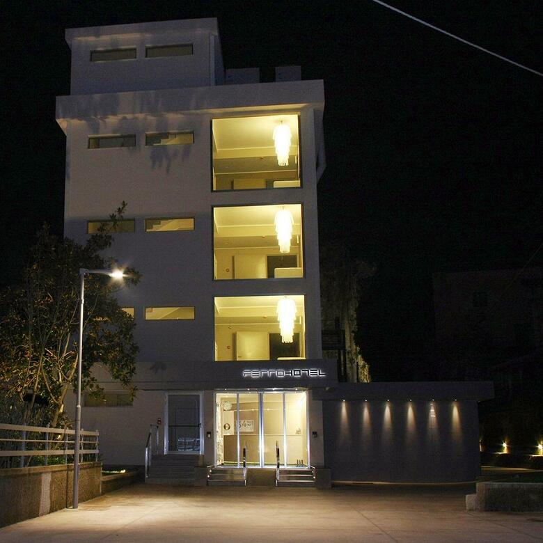 Ferrohotel