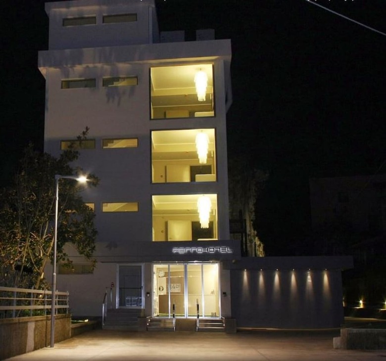 Ferrohotel