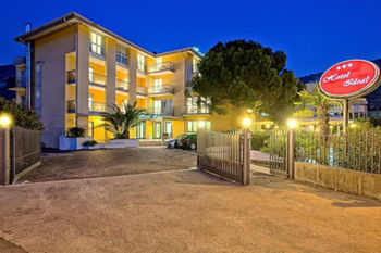 Hotel Ideal