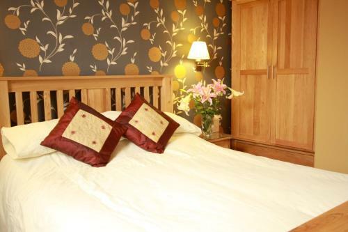Bed & Breakfast Brentwood Guest House