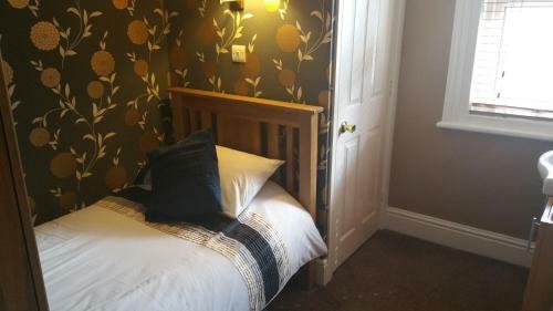 Bed & Breakfast Brentwood Guest House