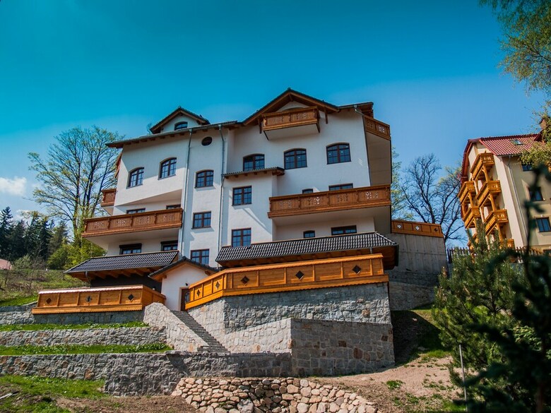 Apartamenty Hotelove Na Skale