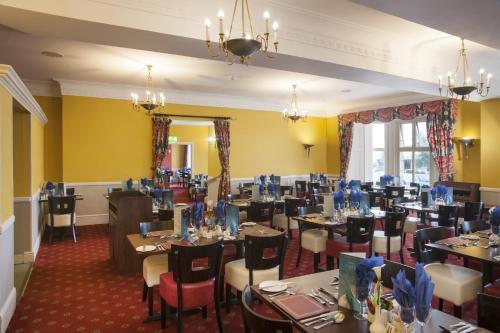 The Carlton Hotel