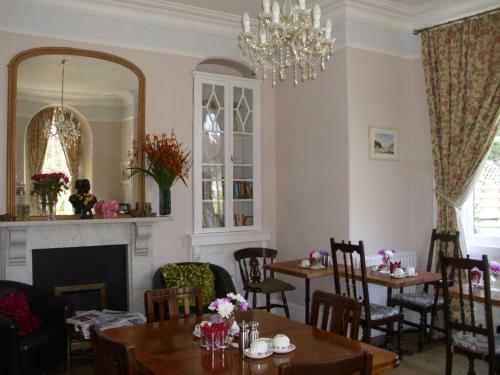 Bed & Breakfast Estoril