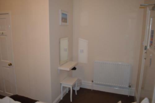 Hostal Brierley Guesthouse