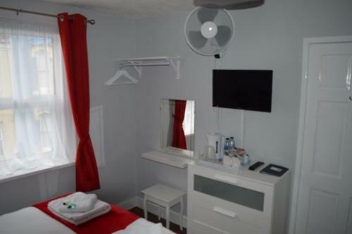 Hostal Brierley Guesthouse