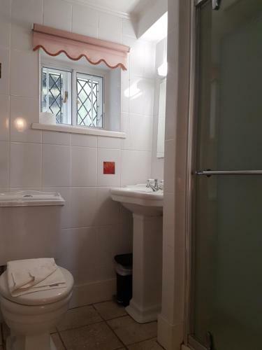 Hotel Kersbrook Guest Accommodation