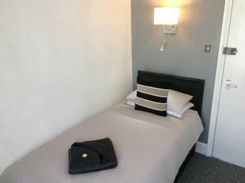 Hostal Apollo Guest House