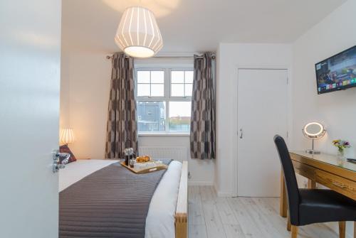 Alfred St Apartment