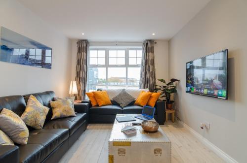 Alfred St Apartment