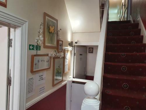 Hostal The Allendale