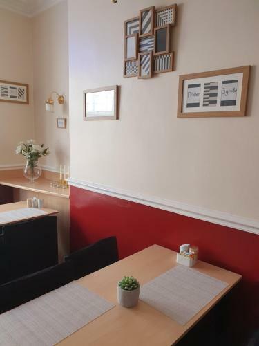 Hostal The Allendale