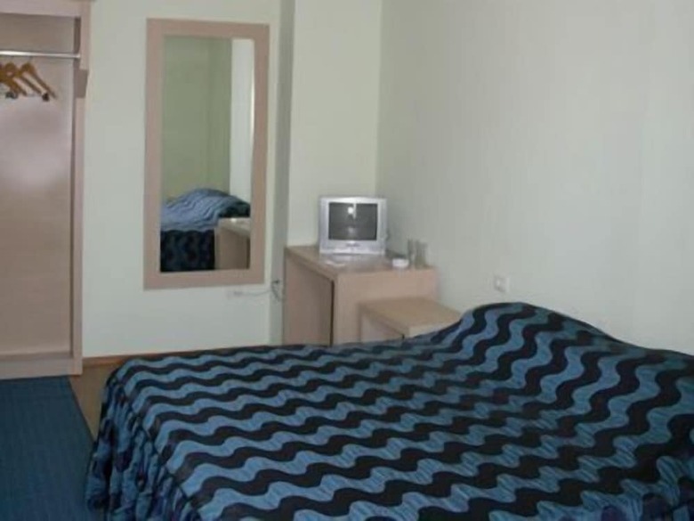 Seven Hotel