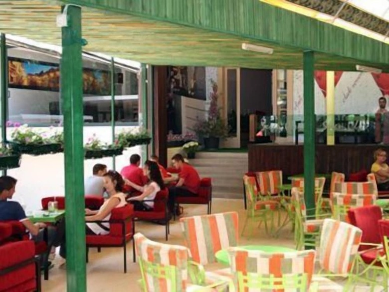 Seven Hotel