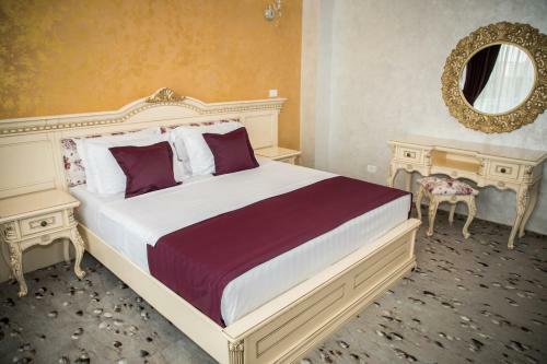 Hostal Almar Lake View