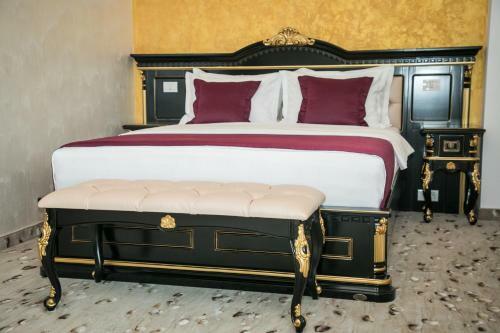 Hostal Almar Lake View