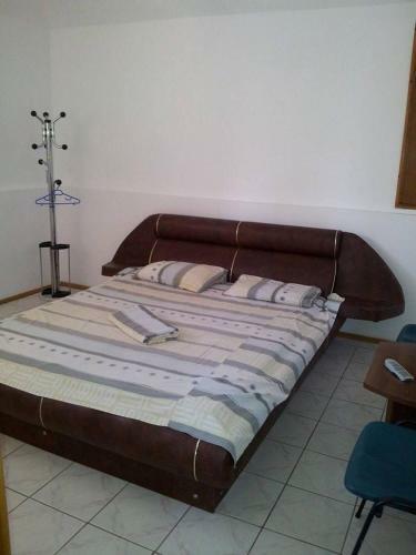 Hostal Vila Balan 1