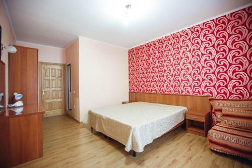 Hostal Renaissance Guesthouse