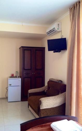 Hostal Vera Guest House