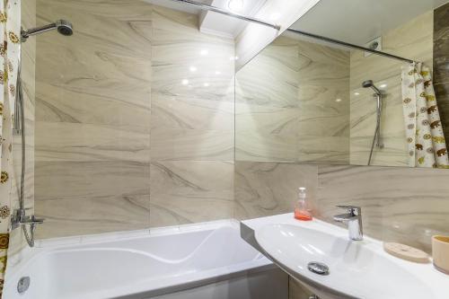 Apartment Nesebrskaya 14