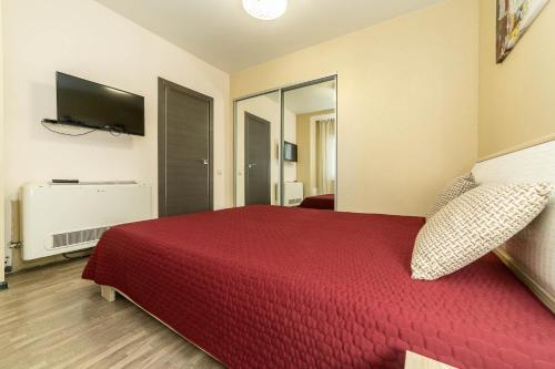 Apartment Nesebrskaya 14
