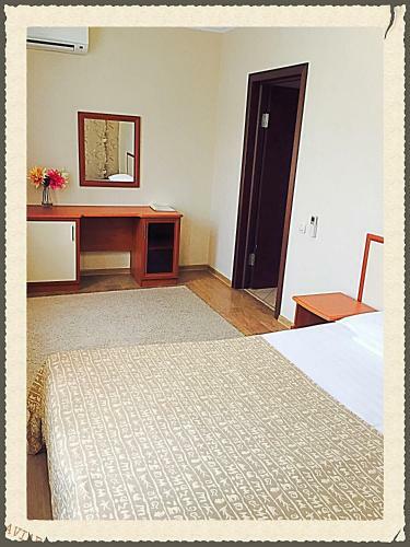 Hostal Angela Guesthouse