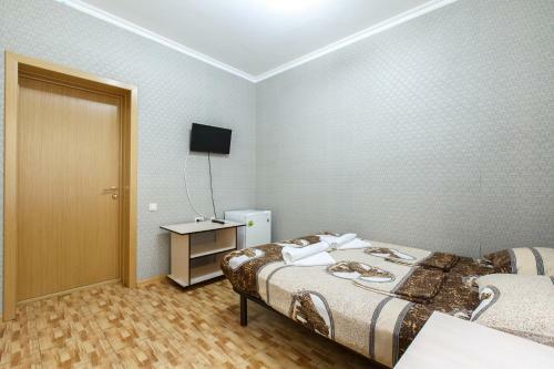 Hostal Aroks Guest House