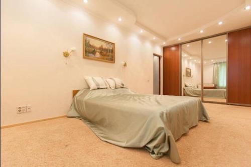 Apartment On Galiaskara Kamala 53