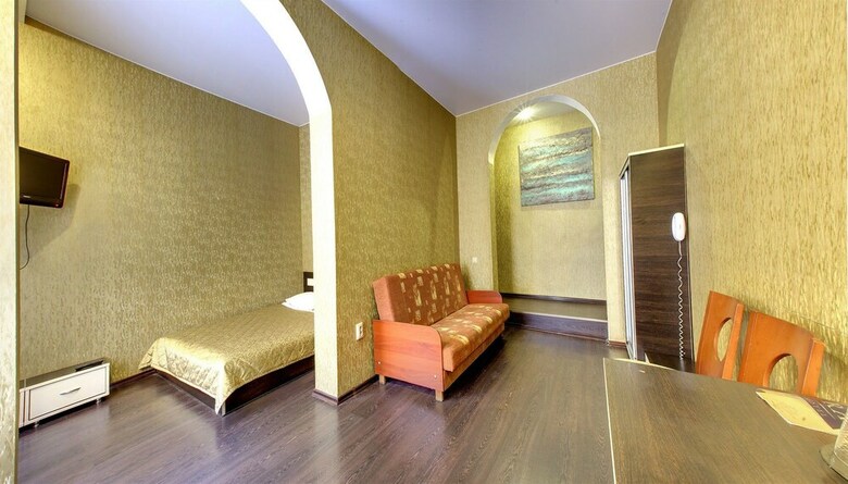 Hotel Ra Nevsky 102