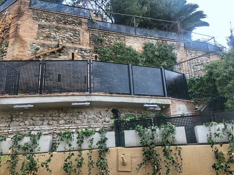 Hotel Puerta De Las Granadas